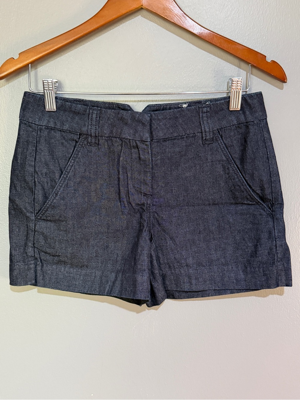 LOFT Dark Blue Denim “ The Riveria” Shorts Sz 00